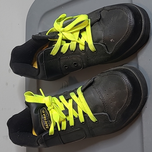 safetrax Shoes Mens 85 Leather Safetrax Work Shoes Hi Vis Laces